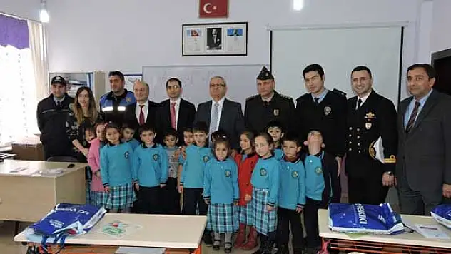 Karne hediyesi polis amcadan