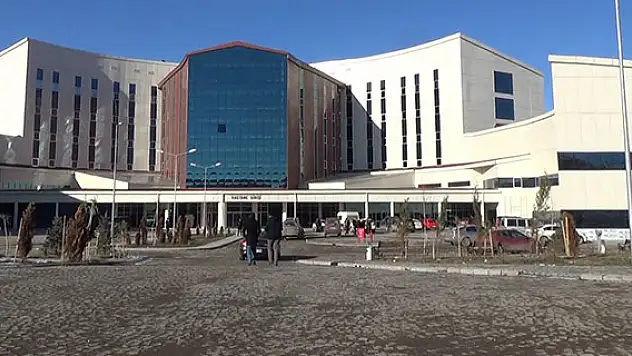 Kars'a 256 yataklı modern hastane