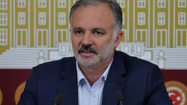 Kars Belediye Başkanı Ayhan Bilgen görevden alındı