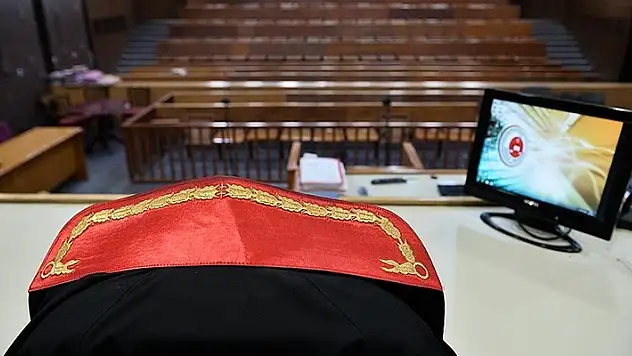 Kars'ta aile sağlığı merkezinde görevli doktoru darbeden zanlı tutuklandı
