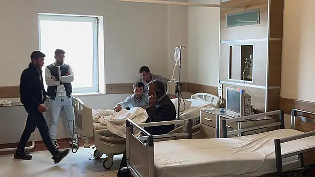 Kars'ta topladıkları otlardan yiyen 8 çocuk zehirlendi