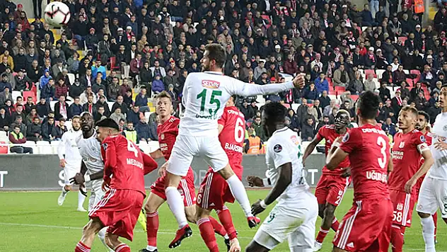 Kartal'a altın puan