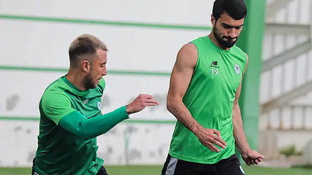 
KARTAL, bugün topbaşı yapıyor