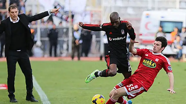 Kartal deplasmanda yüksek uçuruyor