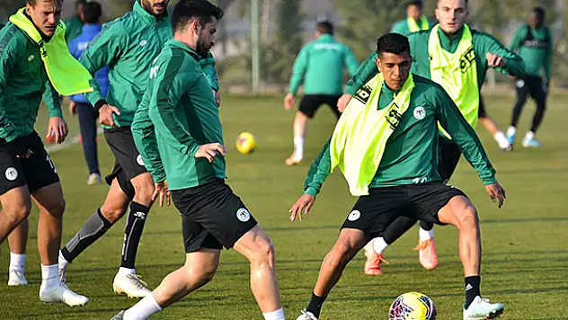 Kartal dinleniyor