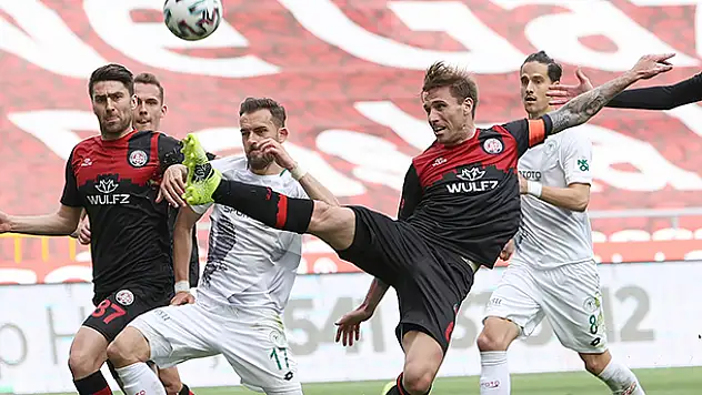Kartal 'Kafa'yı çalıştırdı