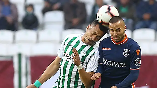 Kartal kayıplarda! Atiker Konyaspor: 0 - Medipol Başakşehir: 1