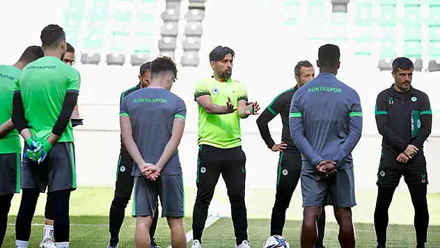 KARTAL SAHAYA İNİYOR
