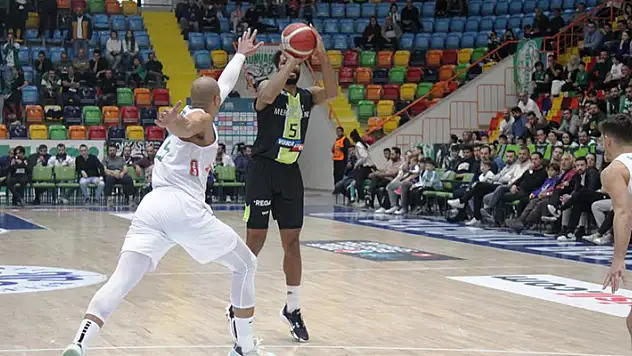 Kartal yine uzatmada yıkıldı!
