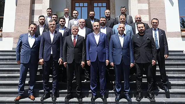 Kartal'dan Başkan Altay'a ziyaret