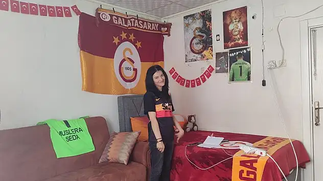 Kas hastası Seda 20 yaşından sonra yürümeye başladı
