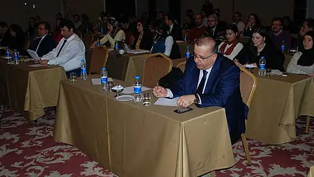 Katarakt ve tedavisi anlatıldı