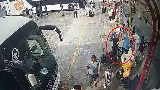 Kavga eden yolculardan ikisi de kalp krizi geçirdi biri öldü

