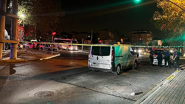 Kavgayı ayırmak istediler çıkan tartışmada 4 kişi yaralandı
