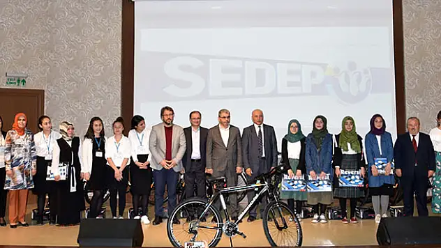 Kaybedeni olmayan yarışmada final coşkusu