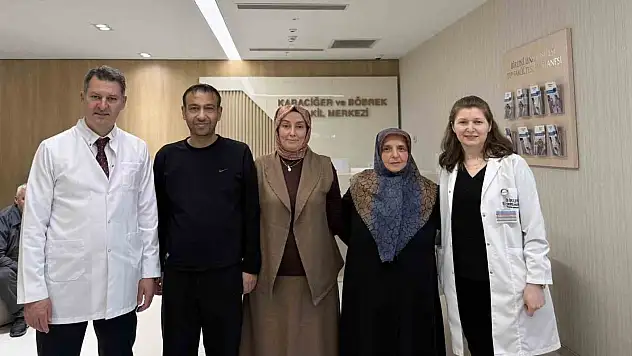 Kayınvalide 20 yıllık damadına böbreğini verdi