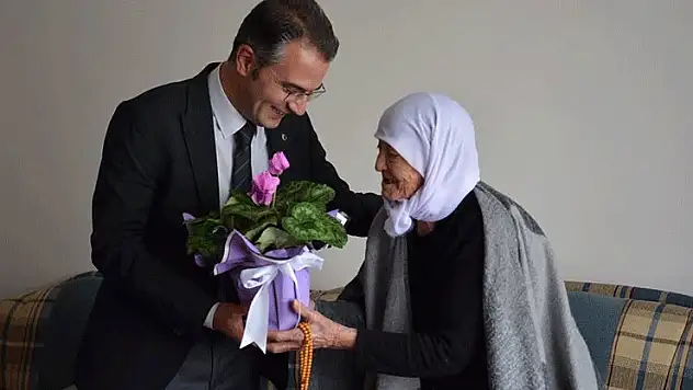 Kaymakam Canpolat'tan anlamlı ziyaret