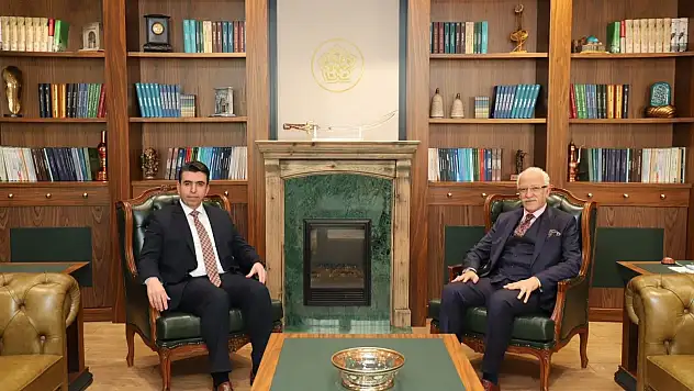 Kaymakam Eren'den Rektör Zorlu'ya ziyaret