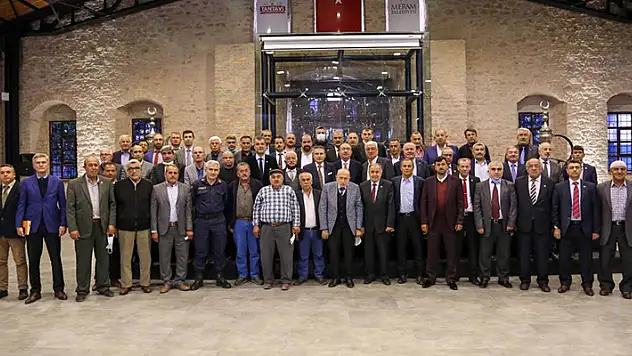 Kaymakam Kayhan ve Başkan Kavuş muhtarla buluştu
