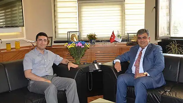 Kaymakam Kocabey'den Özgüven'e Veda Ziyareti