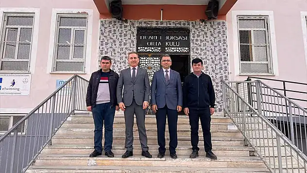 Kaymakam Yılmaz öğrencilerle buluştu