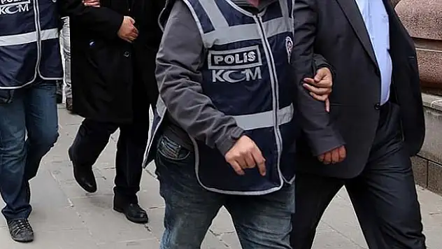 Kaymakamlara dev operasyon!