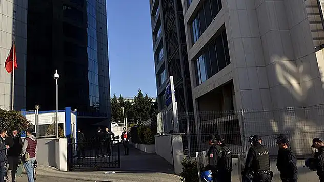Kaynak Holding'de 14 şirkete daha kayyum atandı