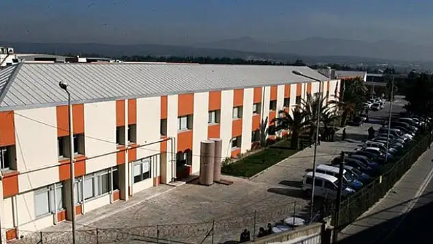 Kaynak Holding'e atanan kayyumların maaşı 2 bin lira oldu