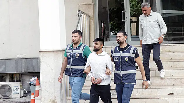 Kayseri'de 31 yıl kesinleşmiş hapis cezası bulunan hükümlü yakalandı