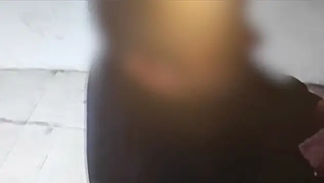 
Kayseri'de ATM'de unutulan karttan 10 bin lira çeken zanlı yakalandı