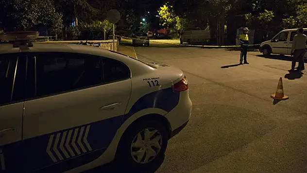 Kayseri'de 'dur' ihtarına uymayan şüpheli, polisle girdiği çatışmada yaralandı