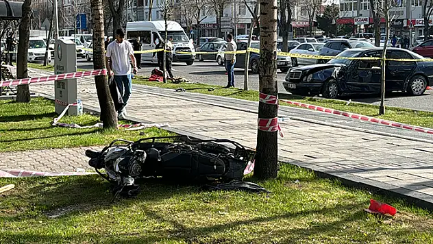 Kayseri'de otomobil ile motosikletin çarpışması sonucu 1 kişi öldü, 3 kişi yaralandı

