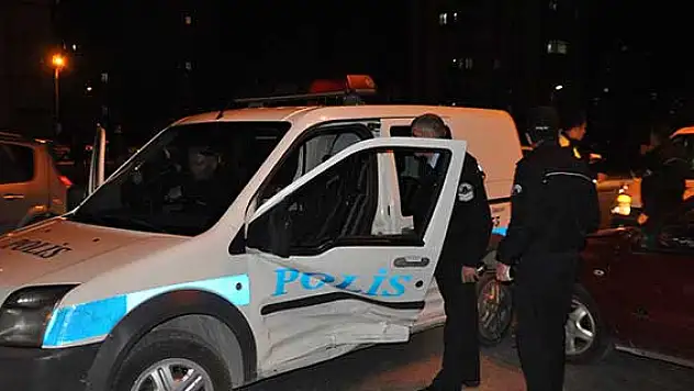 Kayseri'de polis aracı kaza yaptı: 1 yaralı