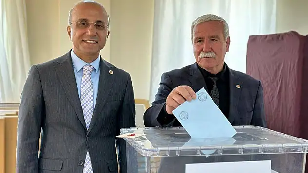 Kayseri'nin Pınarbaşı ilçesinde belediye başkanlığı seçimini CHP'nin adayı kazandı