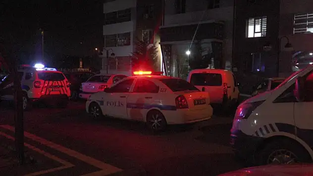 Kayseri'de avukat ofisinde canına kıydı
