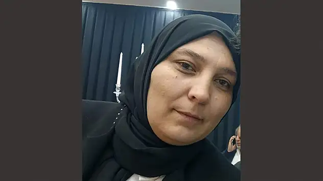 Kayseri'de kenenin ısırdığı 2 çocuk annesi öldü