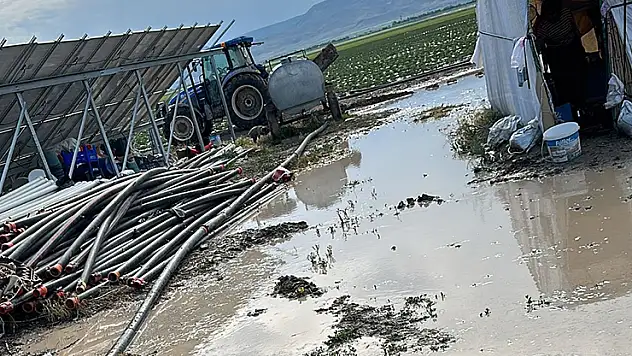 Kayseri'de sağanak ve dolu nedeniyle tarım arazileri zarar gördü