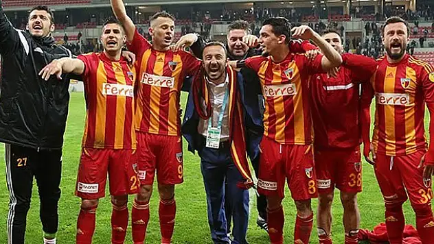 Kayserispor 'Süper Lig'e koşuyor