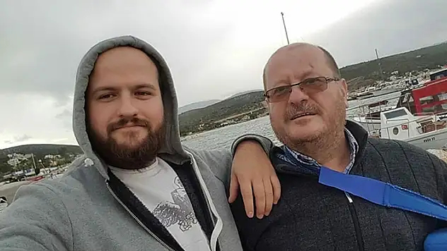 Kaza raporu hazırlarken araç çarpmasıyla ölen baba ile oğlu, damatlarına yardıma gitmiş


