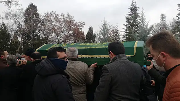 Kazada hayatını kaybeden gazete dağıtıcısı son  yolculuğuna uğurlandı