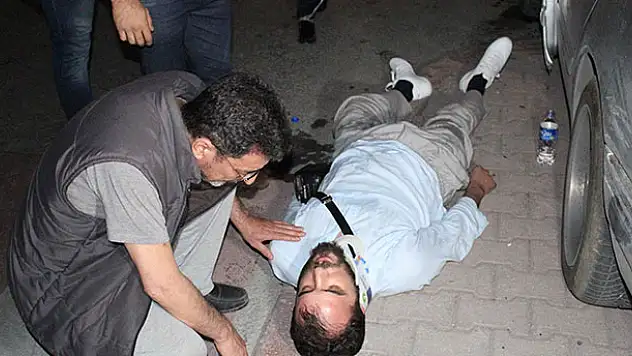 Kazada yaralandı, diğer yaralıların durumunu sordu