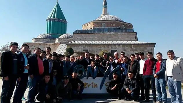 Kazakistanlı firmadan başarılı çalışanlarına Konya gezisi