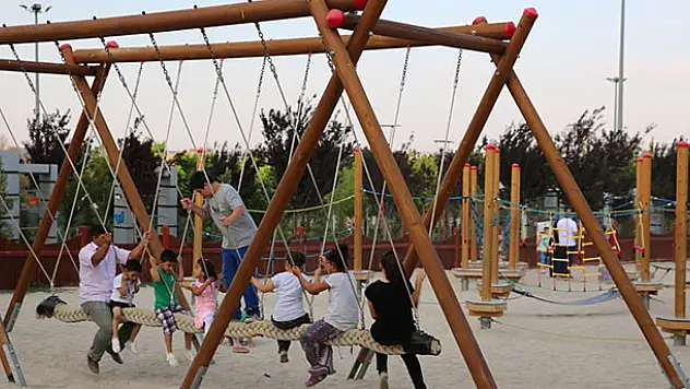 Kelebekler Vadisi Parkı binlerce misafiri ağırladı