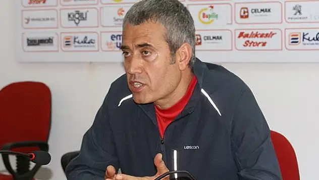 Kemal Özdeş  istifa etti