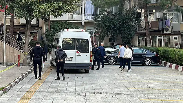 Kemalpaşa Belediyesinde usulsüzlük soruşturmasında 5 şüpheli adliyeye sevk edildi