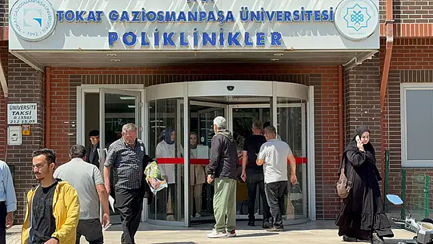 Kenenin ısırdığı minik Metehan hayatını kaybetti