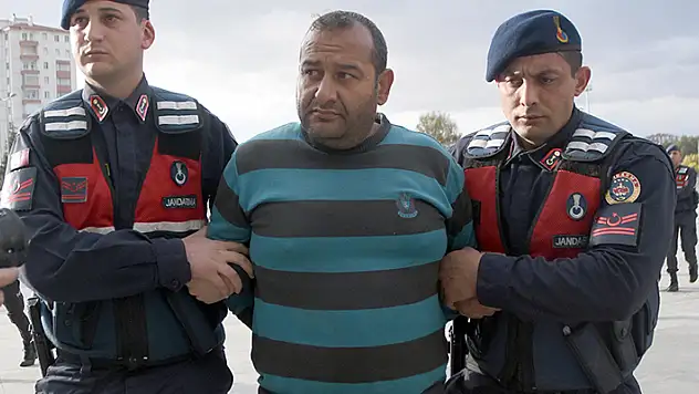 Keserli komşu cinayeti davası sanığına verilen ceza bozuldu
