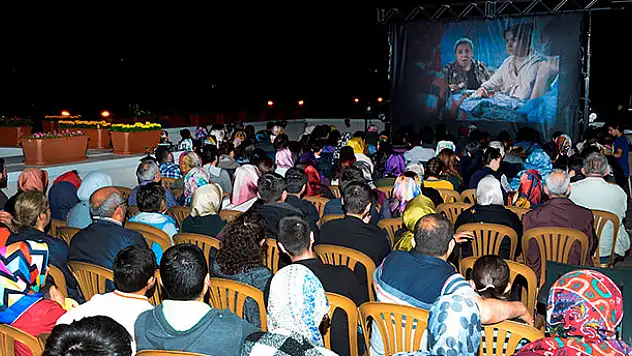 Keyf-i Bahçe'de 'Neşeli Günler'