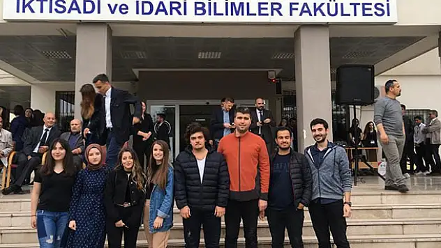 KGTÜ'ye bir ödül de iktisat kongresinden