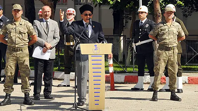 Kıbrıs Gazisinden coşkulu şiir